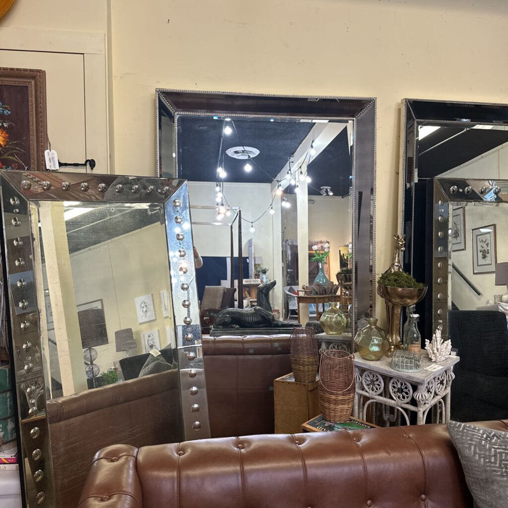 Leaner Mirror