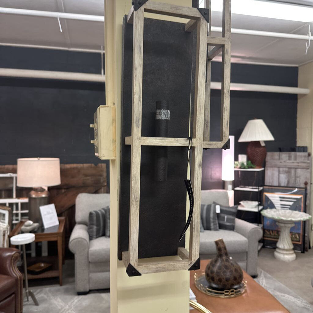 Fredrick Ramond Light Fix