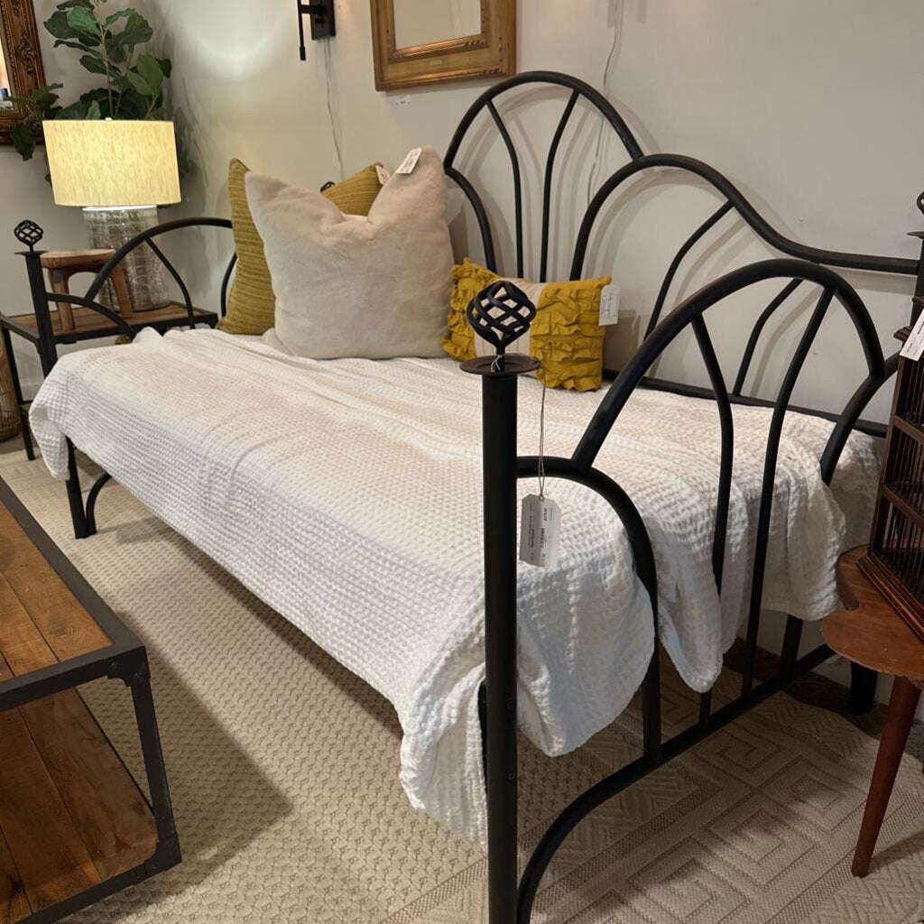 Metal Daybed