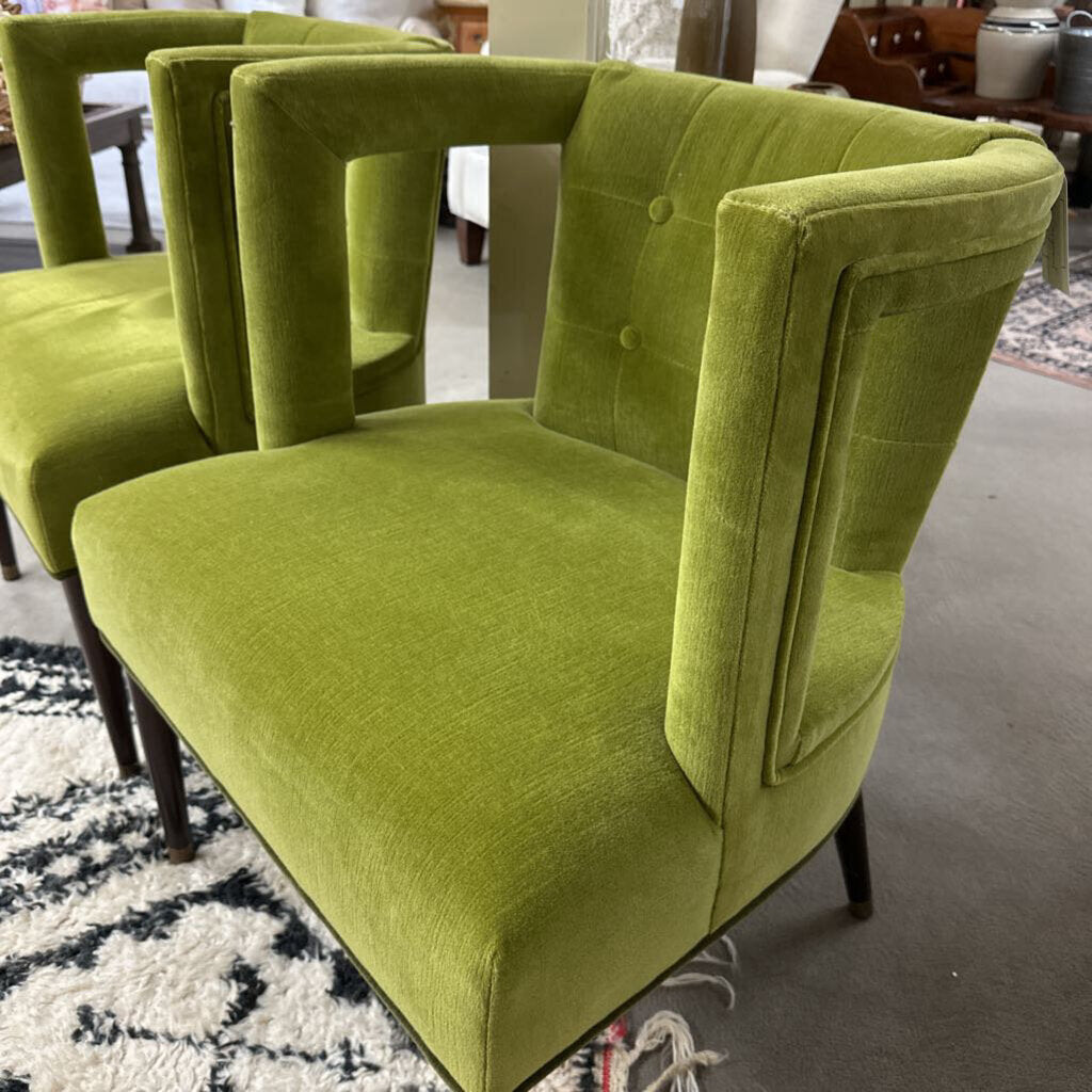 Eliza Velvet Chair (NEW)