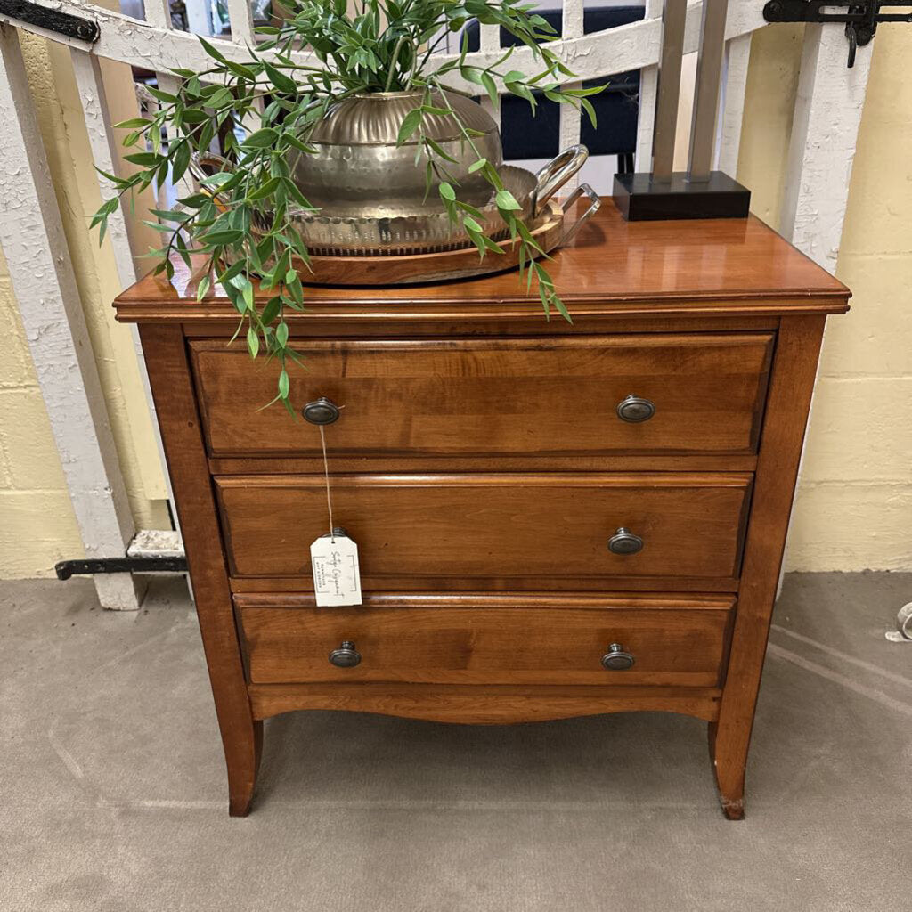 3-Drawer Chest