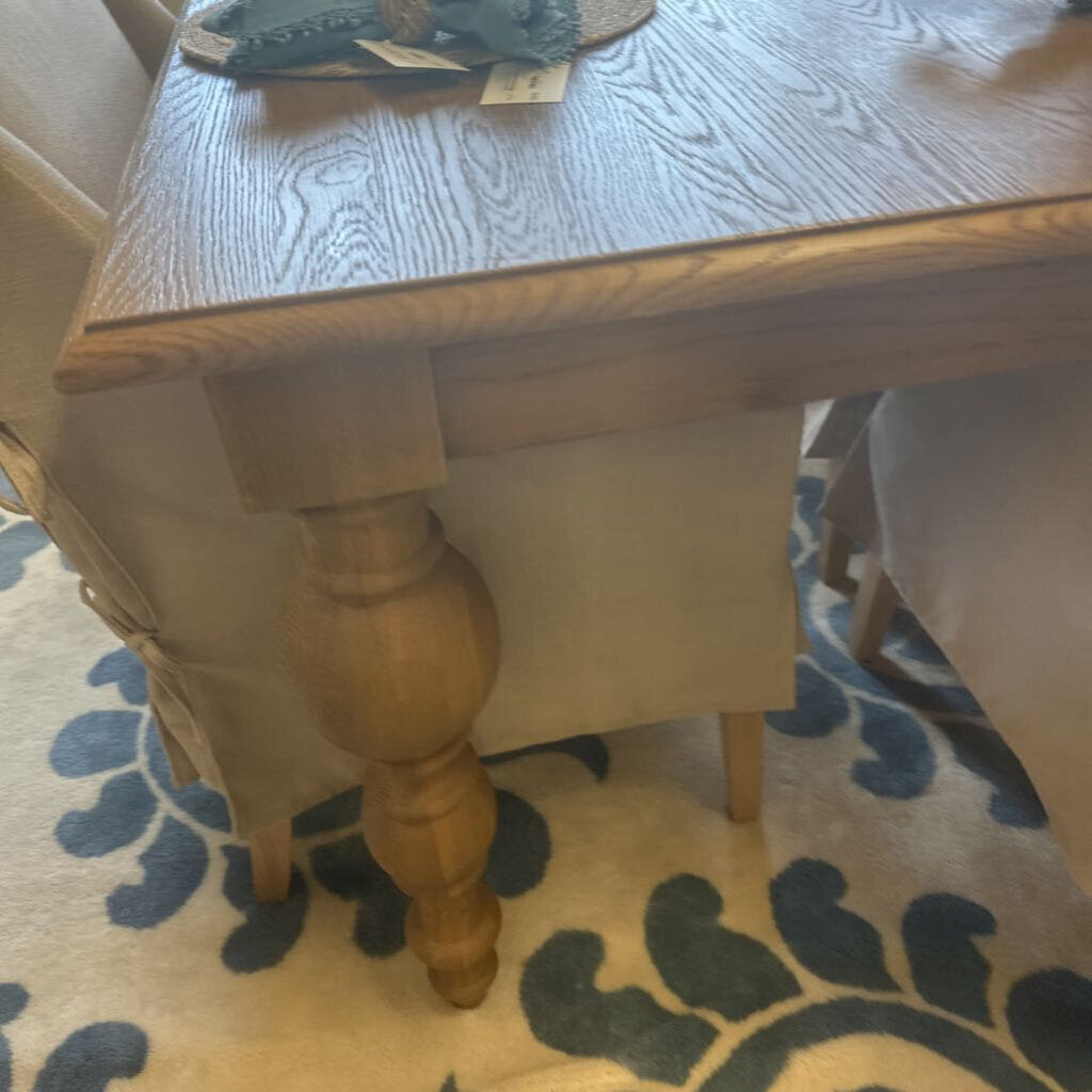 Grand Baluster Dining Table