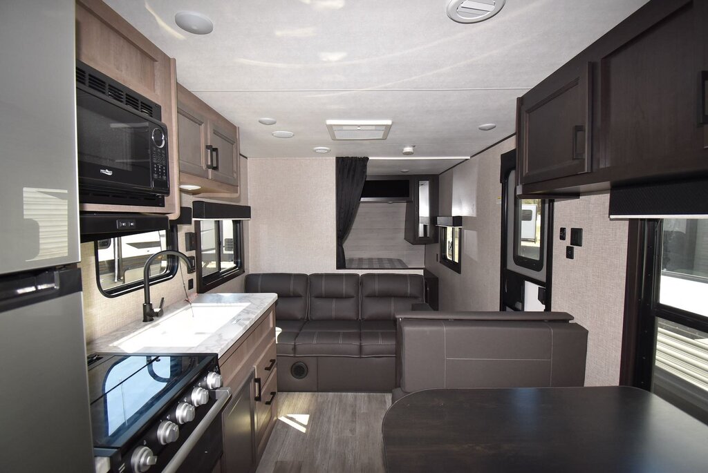 2022 264 BH Camper