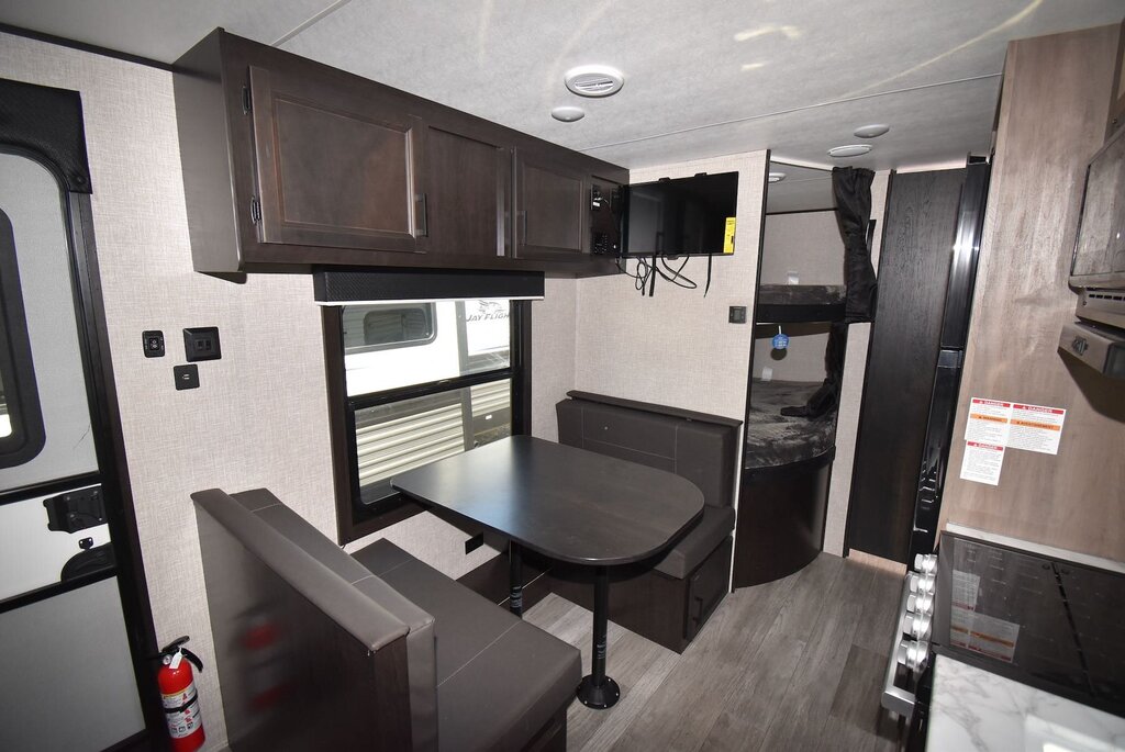 2022 264 BH Camper