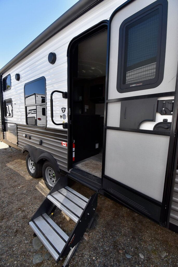 2022 264 BH Camper