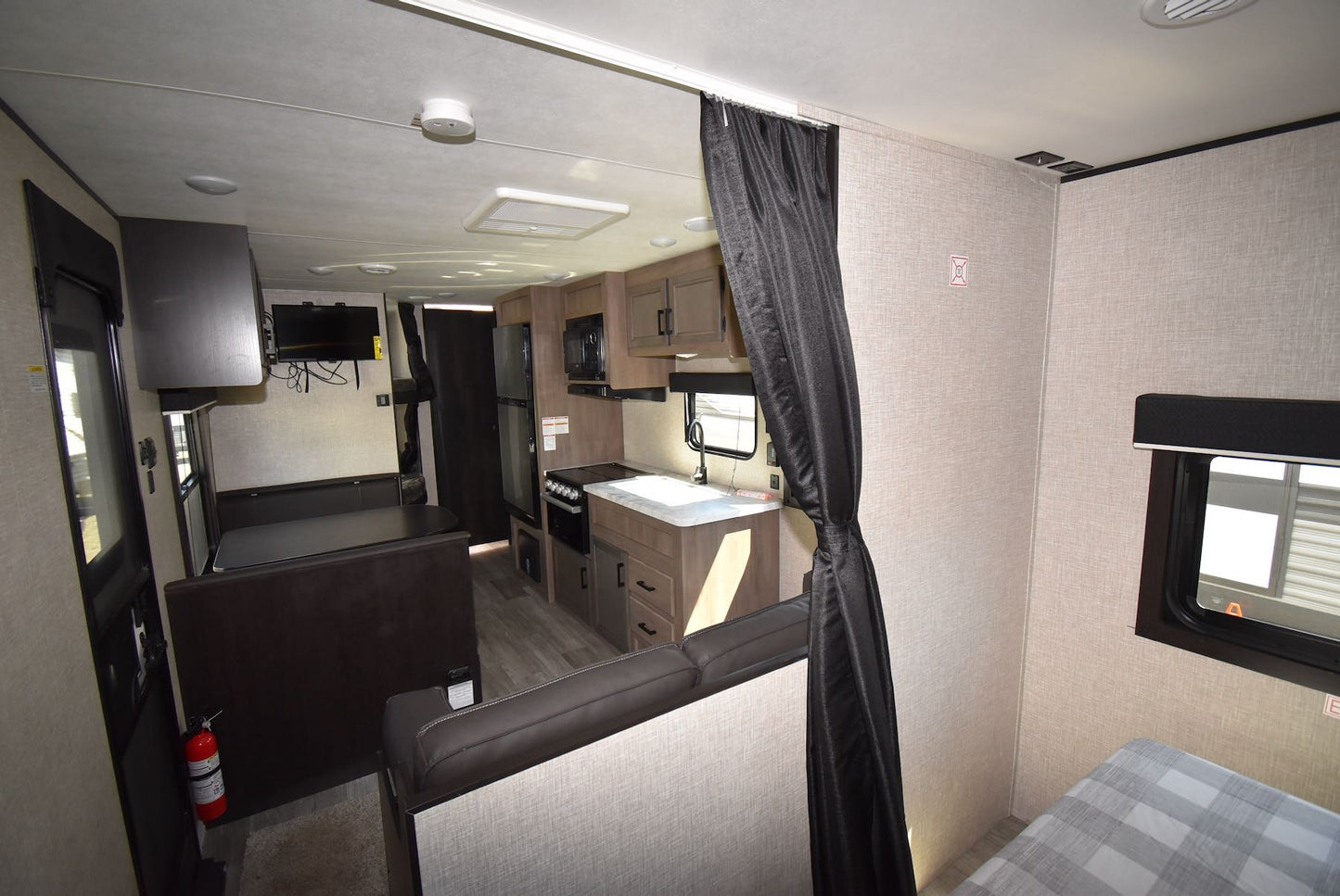 Like New 2022 264 BH Travel Trailer