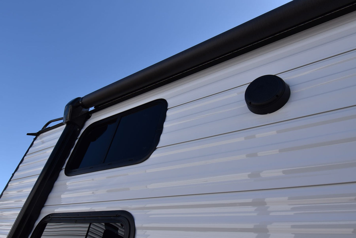 Like New 2022 264 BH Travel Trailer