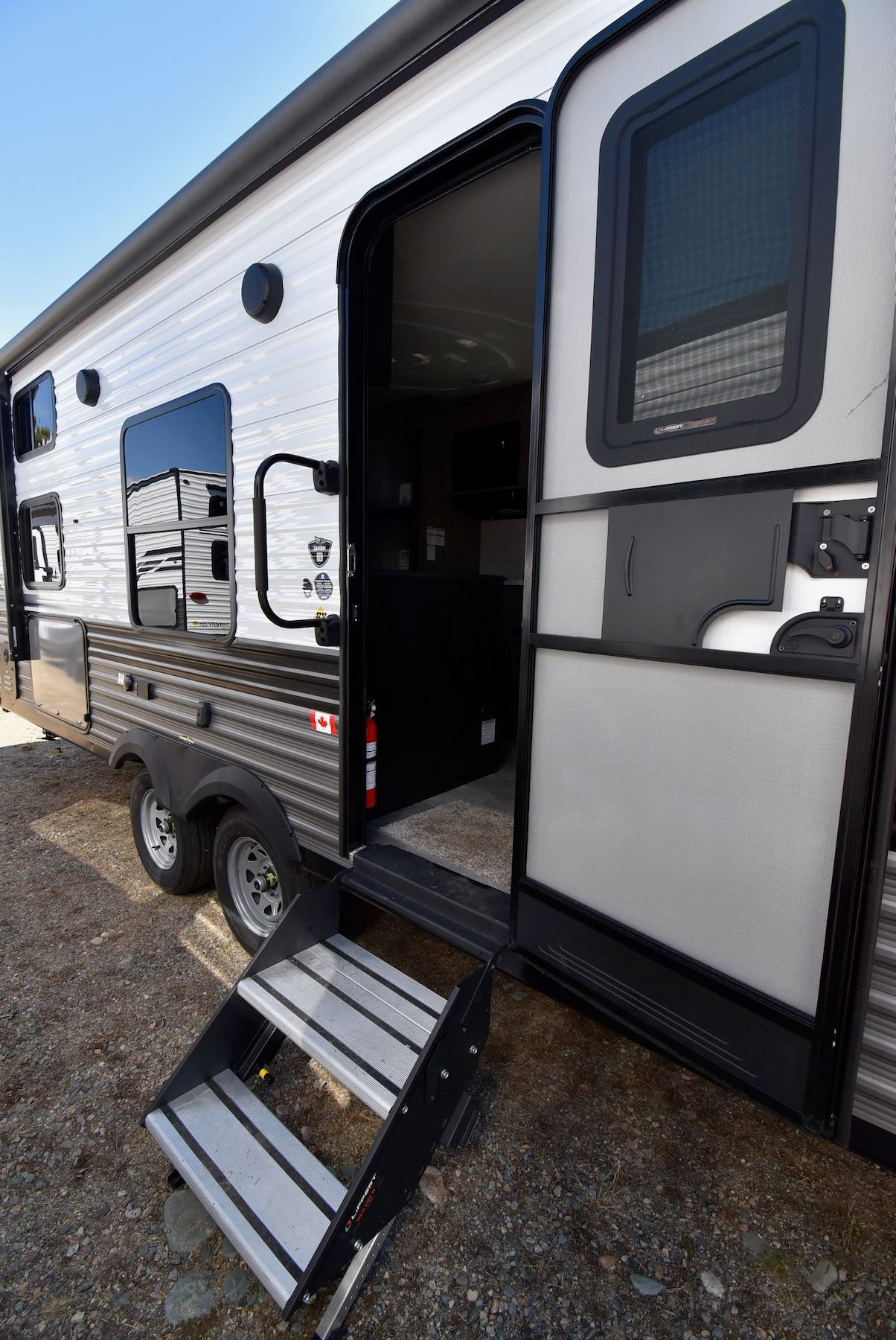 Like New 2022 264 BH Travel Trailer