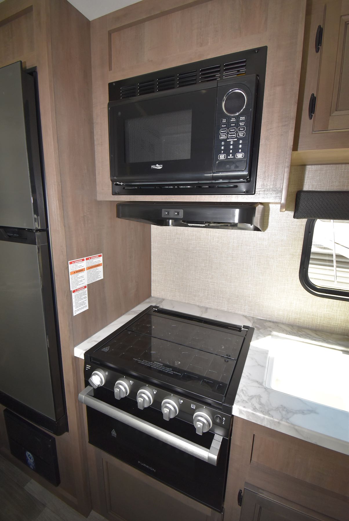 Like New 2022 264 BH Travel Trailer
