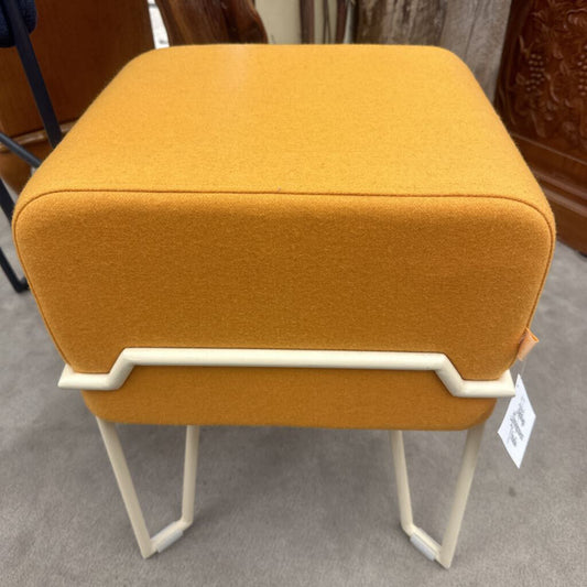 Puik Stool