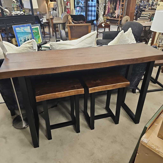 Bar Table w 2 Stools