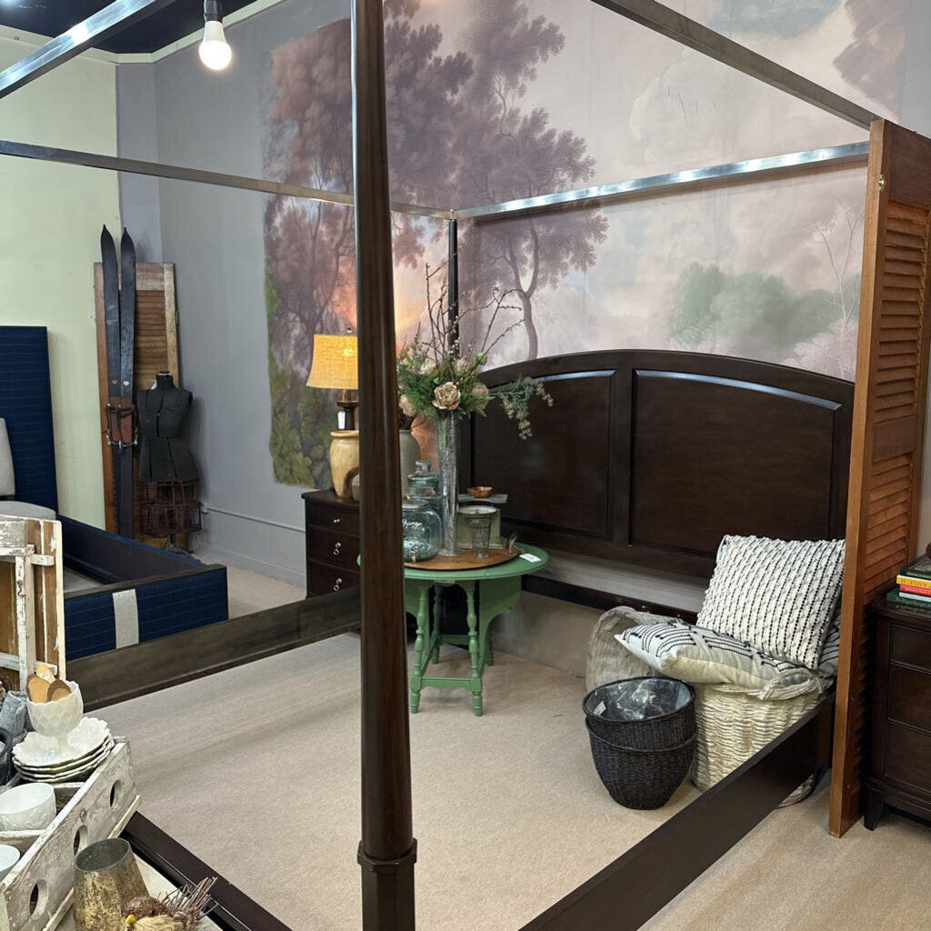 Canopy Bed