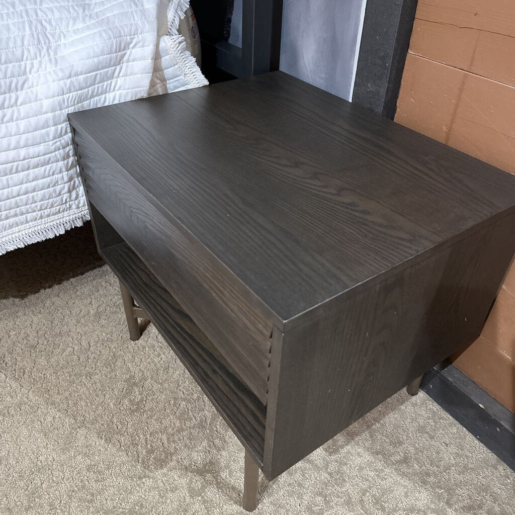 Adrian Nightstand