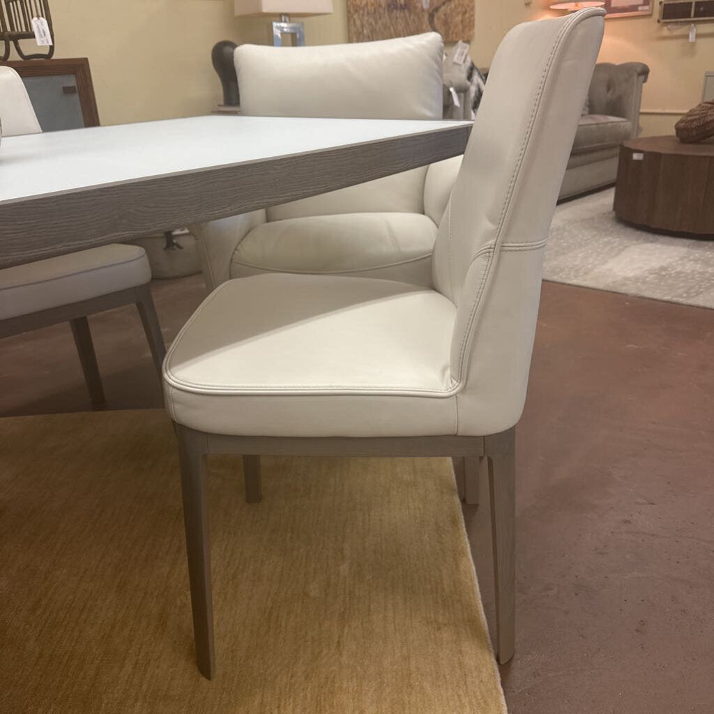 Saturno Modern Dining Table (AS IS)