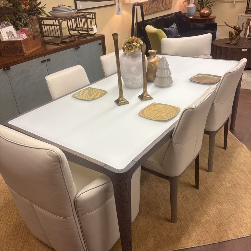Saturno Modern Dining Table (AS IS)