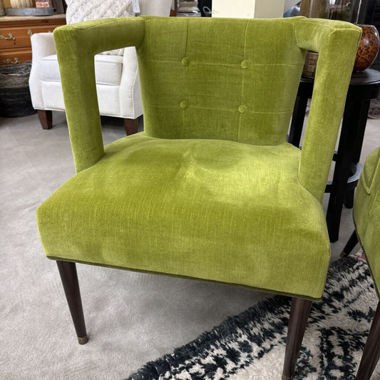 Eliza Velvet Chair (NEW)