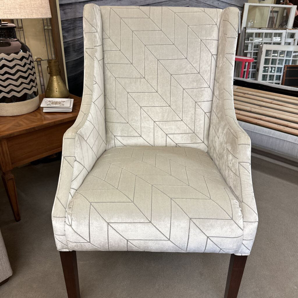 THO Chair (NEW)