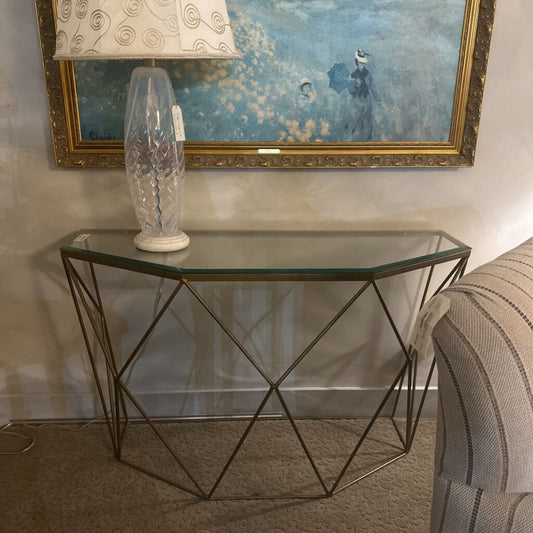 Gemetric Console Table