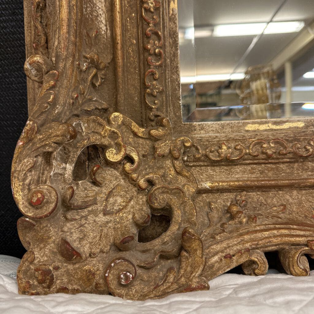 Baroque Style Mirror in Golded Frame