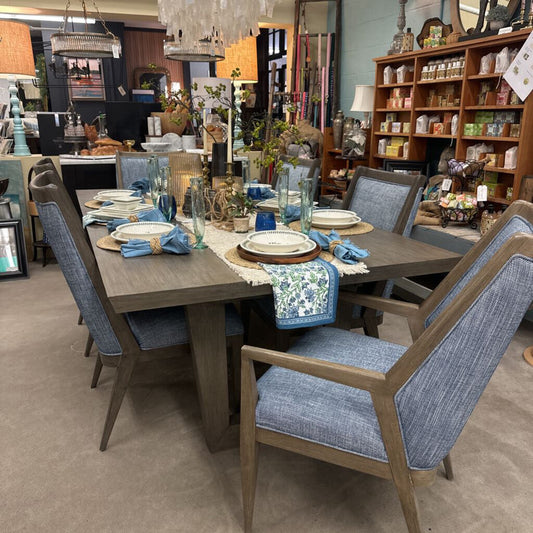 Dining Table with Leaves & 6 Chairs