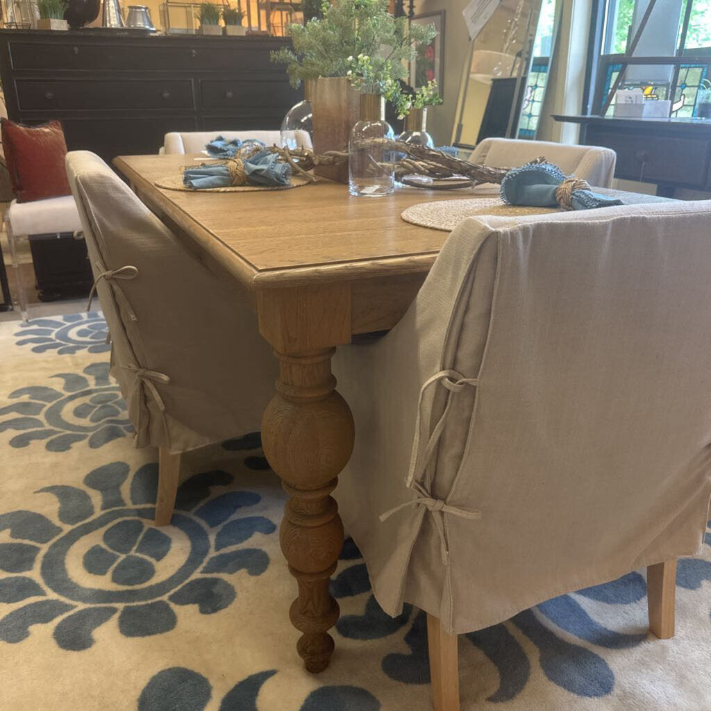Grand Baluster Dining Table