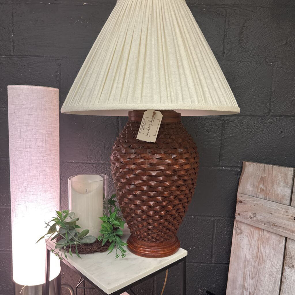 Pineapple Table Lamp